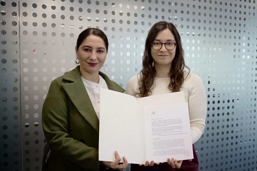 Nathalie Castillo y Javiera Petersen